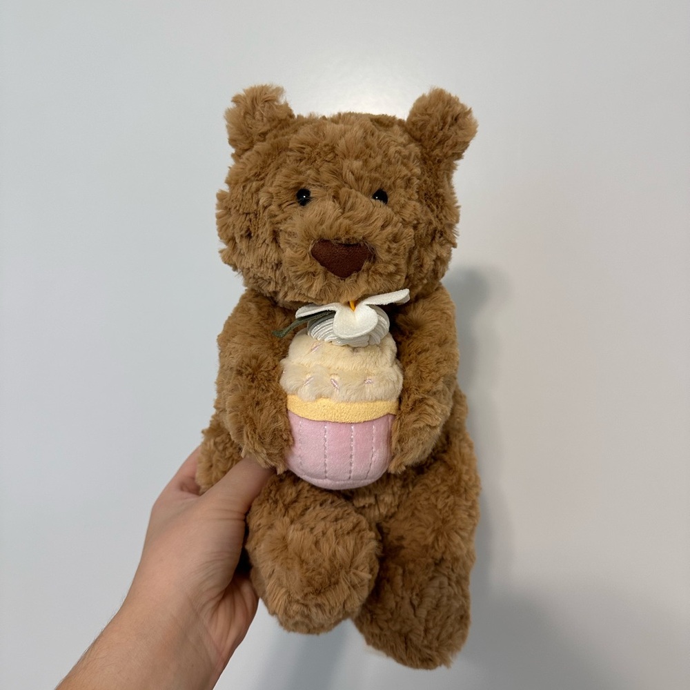 Jellycat Bartholomew Bear ‘Cupcake’ SHANGHAI EXCLUSIVE NWT RETIRED VHTF